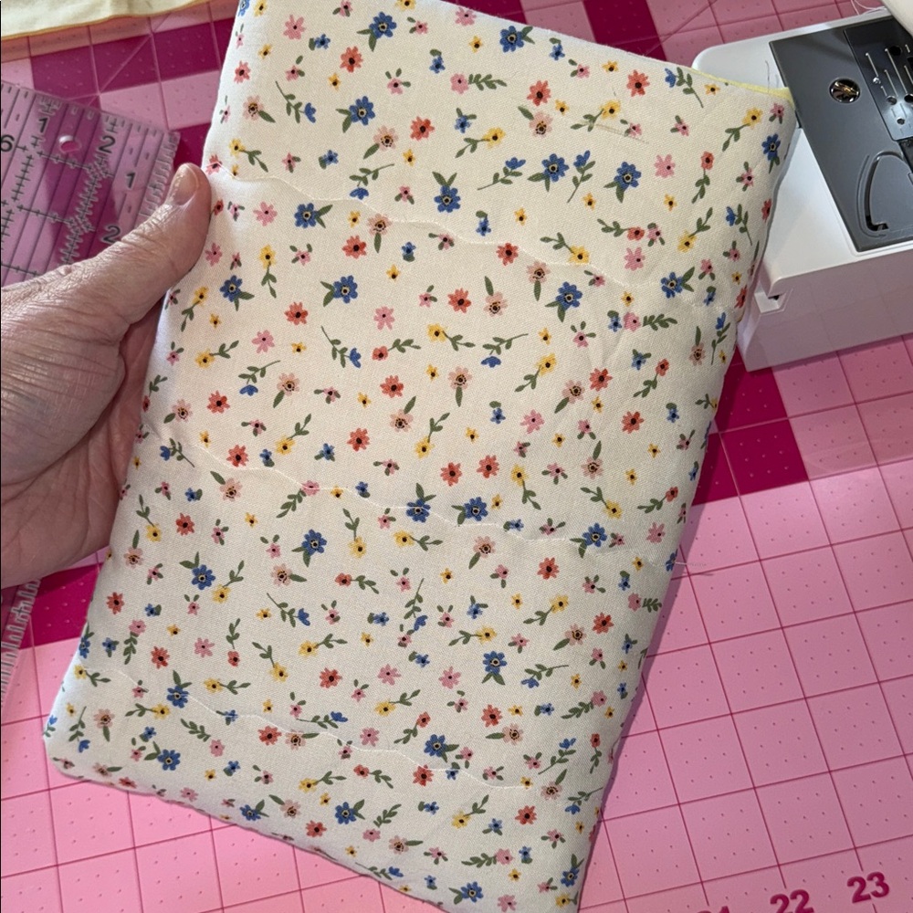 Floral Patterned Book Sleeve